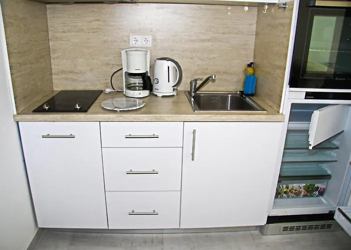 La Dostana 1 Apartment